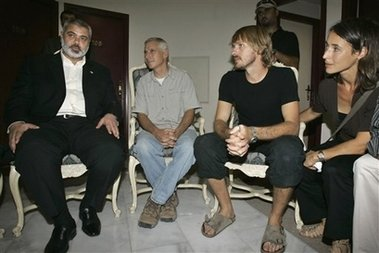 Fox journalists Steve Centanni and Olaf Wiig